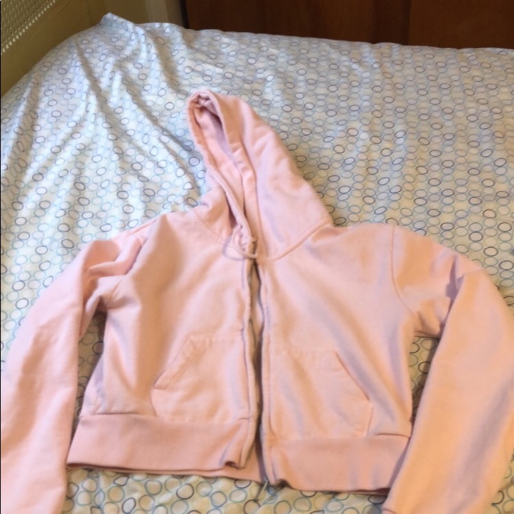 brandy melville light pink crystal